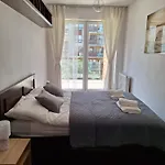Karolewska Апартаменти *
